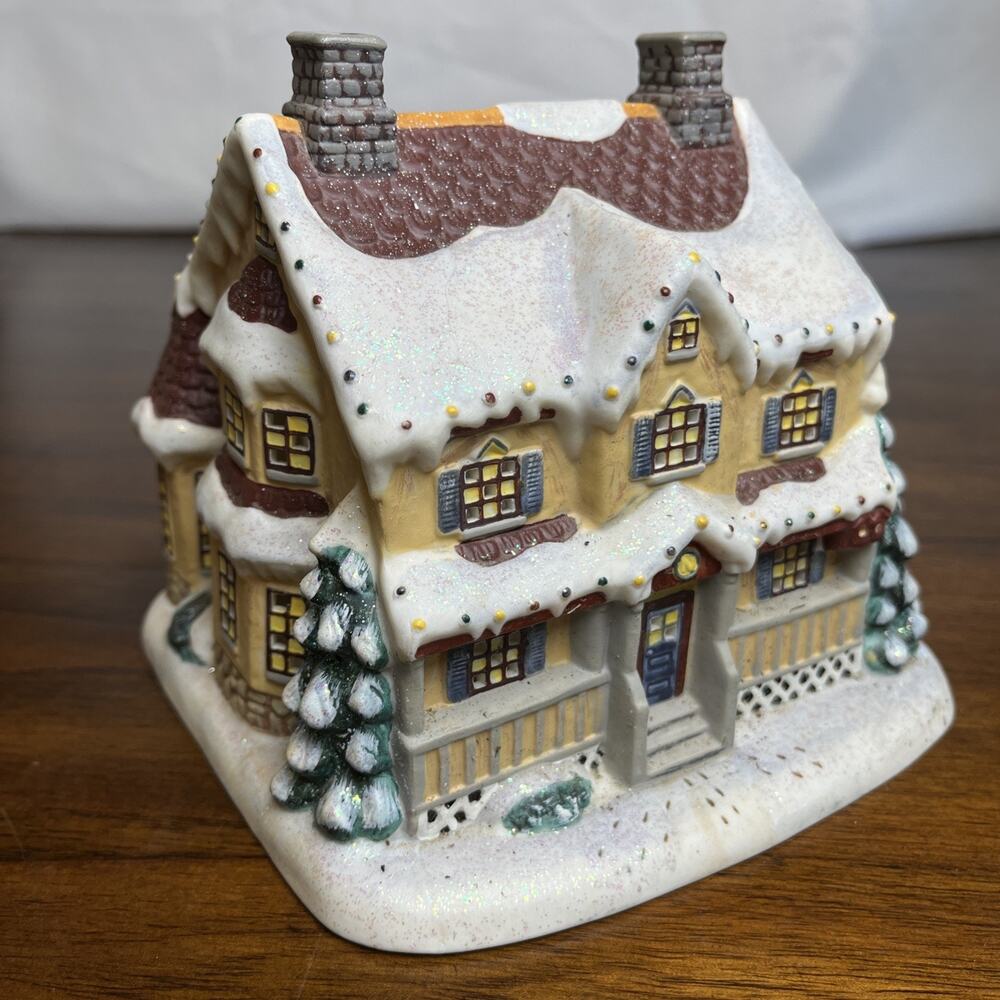 2002 Hawthorne Village Thomas Kinkade Holiday Village "Pine Grove Manor" Decor